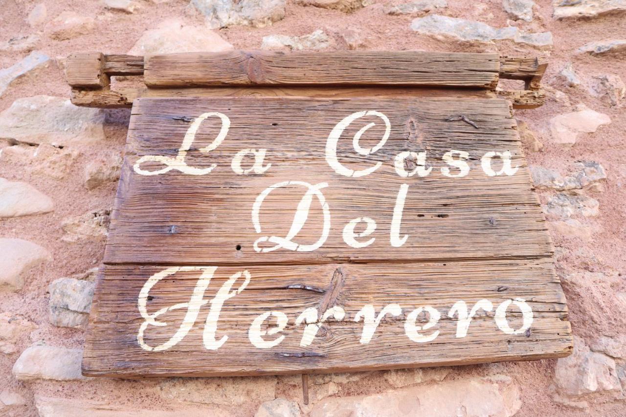 La Casa Del Herrero Villanueva de Viver Exterior foto